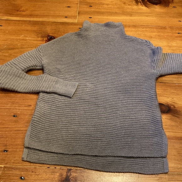 ATHLETA XS Brown Lodge Ribbed Mock Neck 100% Extra Fine Merino Wool Sweater - Picture 4 of 8